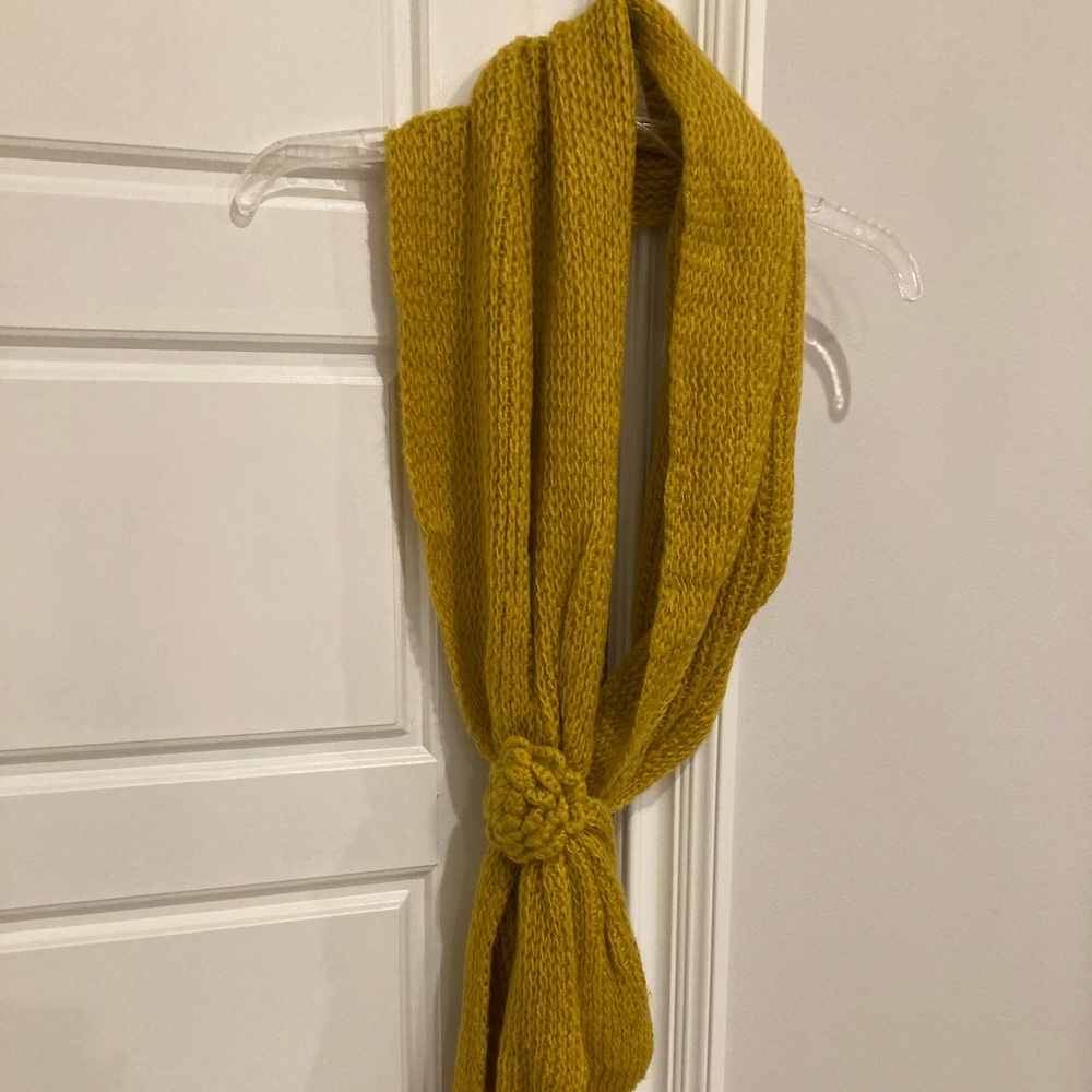 NWOT Soft Shawl Scarf